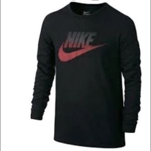 Nike Men’s long sleeve shirts Top